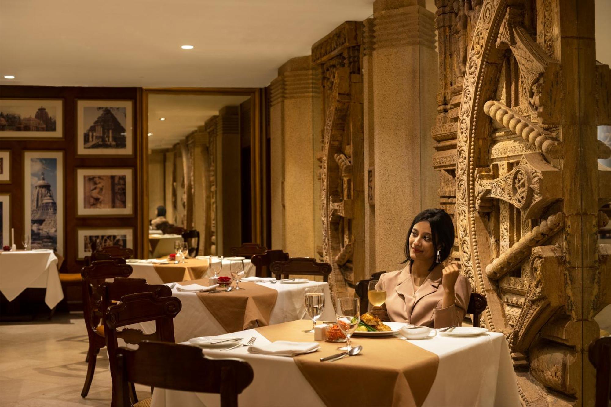 Hotel Trident Bhubaneswar Exterior foto