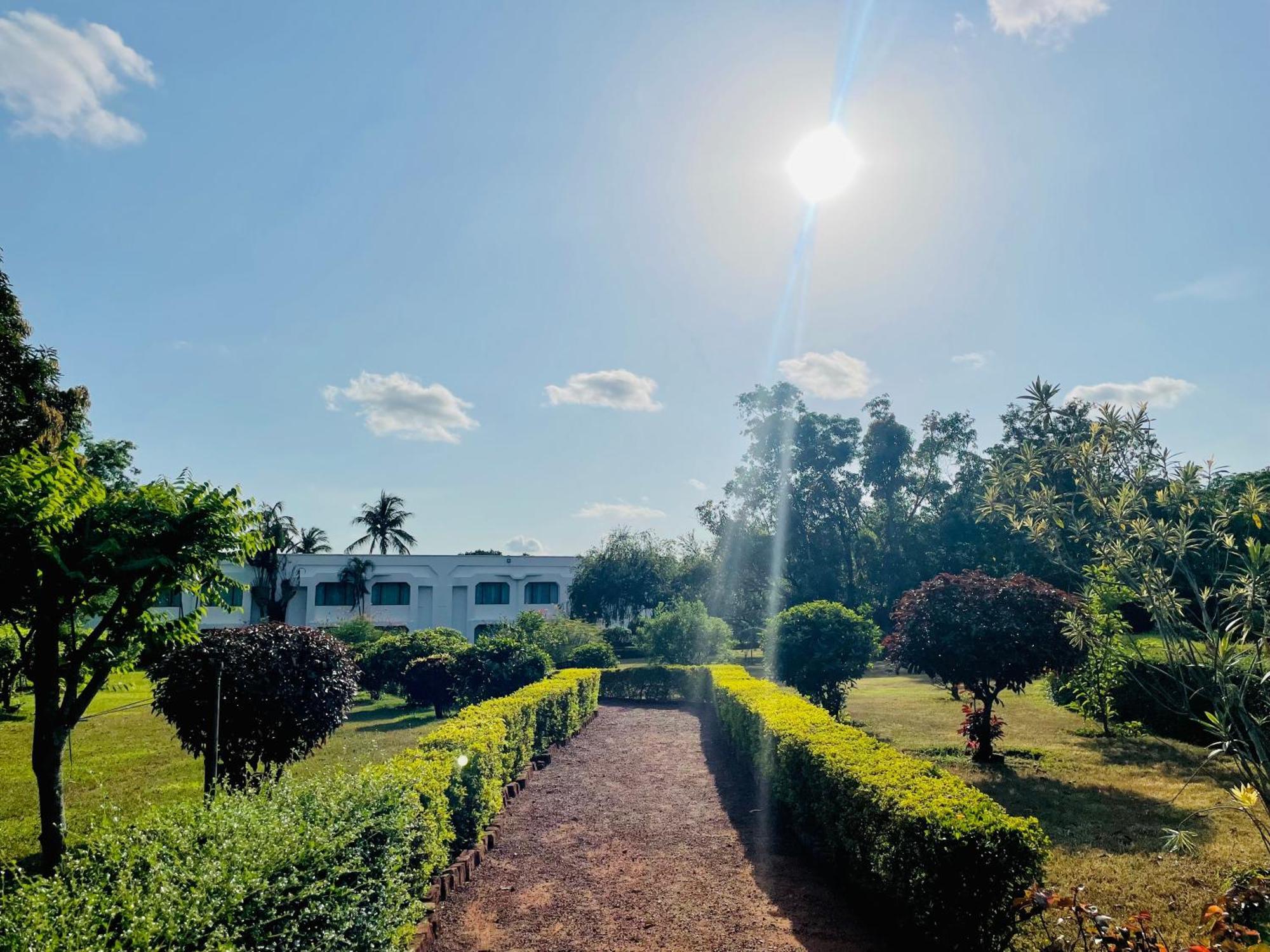 Hotel Trident Bhubaneswar Exterior foto