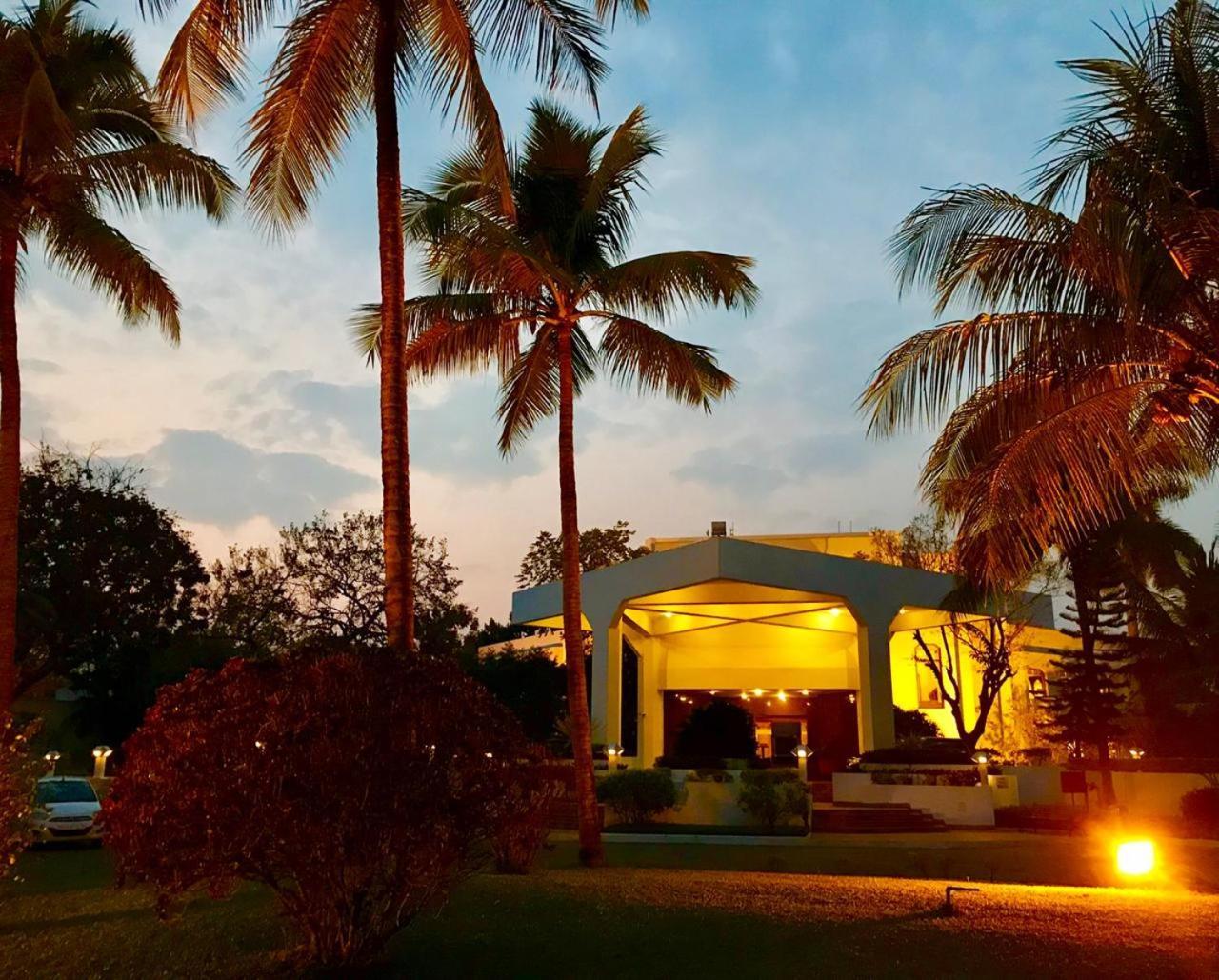 Hotel Trident Bhubaneswar Exterior foto